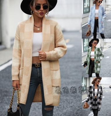 China Neue Frau Jacke Loose Plaid Farbe Strick Cardigan Pullover zu verkaufen