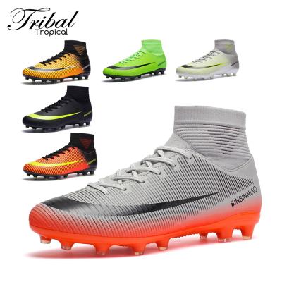 China Wholesale Classic Outdoor Boy Football Boots Classic Look Men's Fashion Trend Style Soccer Training Shoes for sale