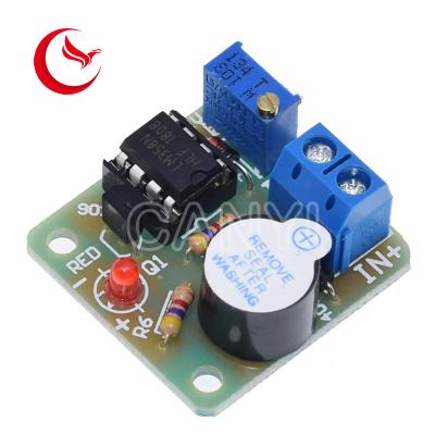 China alarma ligera sana del módulo del tablero del acumulador de 12V LM358 los 2.9*3.0cm en venta