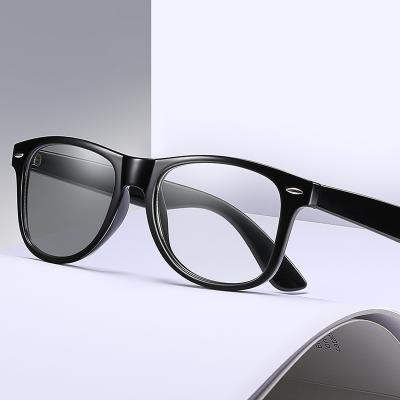 China High Quality Trendy Fashionable Hinge Lenses Metal Frame UV400 Metal Eye Sight Photochromic Blue Light Blocking Glasses for sale