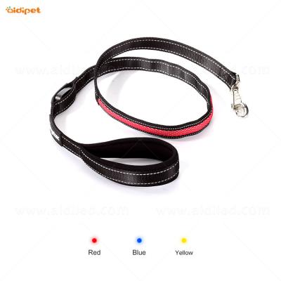 China Custom Nylon Reflective Dog Leash Lights Durable Pet Training Leads for sale