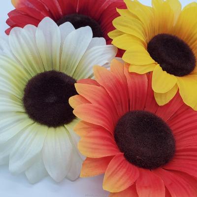 China Hot Selling Simple Decorative Plastic Sunflower Wholesale Artificial Silk Flowers Cheap Flowers for sale