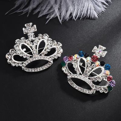 China 2022 High quality luxury women's brooches of various factory price good quality corsage style jewelry for sale