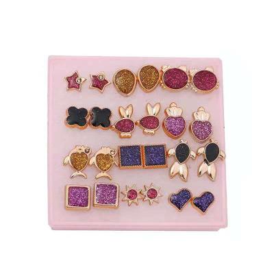 China Fashionable Gold And Silver Glitter Rhinestone Mini Earrings Studs From Many Years Factory High Quality Gift Box for sale