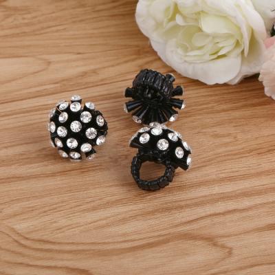 China Top 2022 High Quality Selling Custom Elastic Adjustable Black Mushroom Diamond Fashion Ring for sale