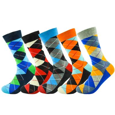 China QUICK DRY street fashion crew plaid tie dye socks unisex Korean style cotton men crew sports socks for sale