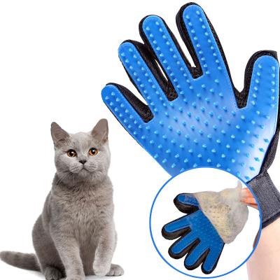 China Sustainable Silicone Massage Bathing Brush Grooming Glove Five Fingers Pet Hair Remover Glove for sale