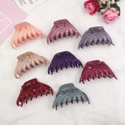 China Girl Hair Decoration Large PC Dark Color Shower Claw Clip Plastic Spider Claw Hair Clips Large Claws Thick Hair for sale