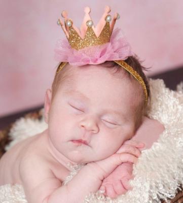 China Sweet Cute Party Glitter Lace Pearl Hat Headband Baby Present Crown Headband Eco - Friendly for sale