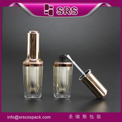 Chine SRS en gros de luxe vide carré 8 ml bouteille de vernis à ongles en plastique avec bouchon de pinceau doré à vendre