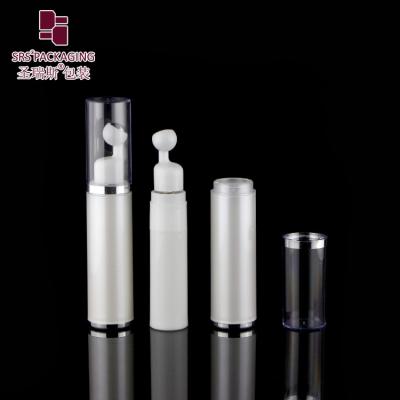 China Serum de Olho Elegante de Plástico Vazio Acrílico Rolo Em Botelha Massagem Rollers Sem Ar Contenedor 10ml à venda