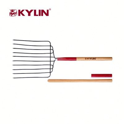 China Fast Delivery Carbon Steel Hollowing Hay Mud Fork Forged With Long Handle From China for sale