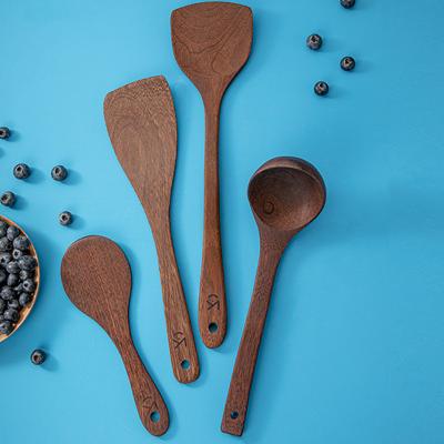 China Sustainable High Temperature Wooden Spoon Wooden Chicken Wing Spoon Spoon Set Tableware Wooden Spoon Set for sale