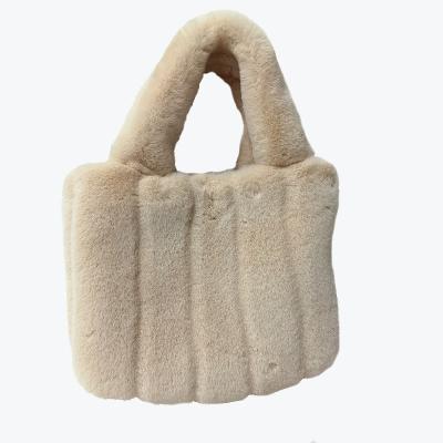 China Winter Fashion Large Capacity Faux Fur Shoulder Bags Women's Fur Tote Handbags Ladies for sale