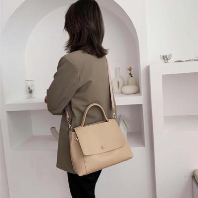 China Daily life Korea vegan vintage shoulder bag large capacity hot sale leather cross - body bag women handbags ladies for sale