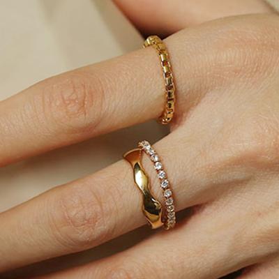 China Minimalist Zircon Diamond Gold Plated Brass Chain Pinky Rings Cool Romantic Woman Jewelry Rings for sale