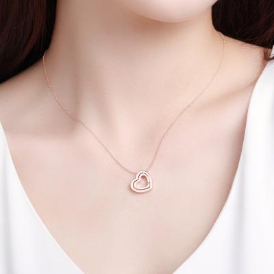 China CLASSIC High Quality Exquisite Women Wedding Luxury Pink Bridal Heart Shape Love Zircon Choker AAA Women Jewelry Pendant Necklace for sale