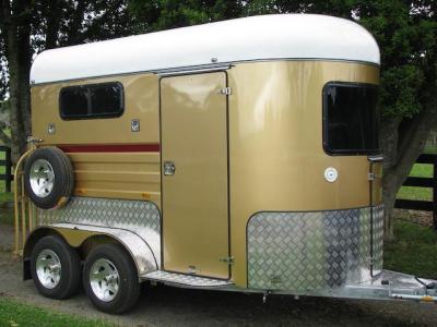 China Best manufactures of horse trailer for sale