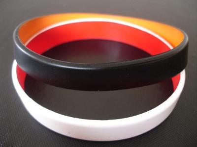 China 2 layers silicone bracelet, Top quality two layers silicone bracelet,wristbands, Custom made colors for sale