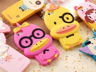 China Cute Duck shape mobile phone case for Iphone, Silicone phone case for sale