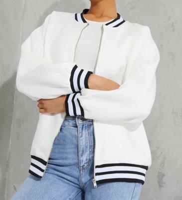 China Women's Breathable Jacket Streetwear Fashion Straight Fit White Rib Collar Jacket Oversize Coats for sale