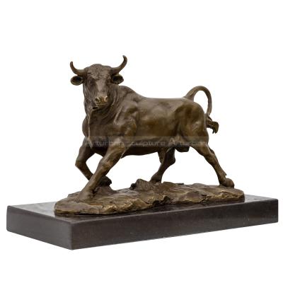 China Europe high quality life size bull cast bronze sculpture for garden decoration for sale