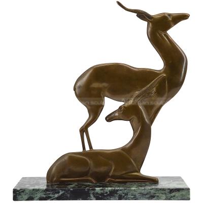 China Life Size Statue Art Antique Bronze Animal Antelope of Europe Antelope Statue for sale