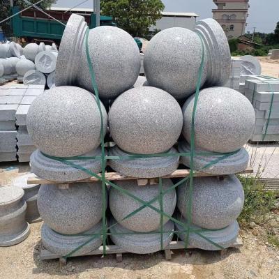 China Modern Customized Decorative Polished Natural Garden Balls Granite Stone Large Carved Round Ball Globe Shape Spherical Globe Sphere for sale