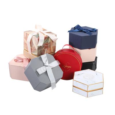 China Handmade Hot Sale Recycled Fancy Paper Gift Package Shipping Box for sale