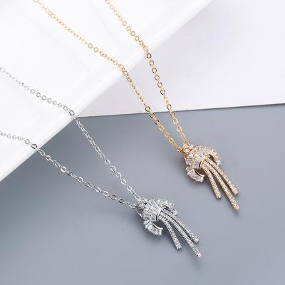 China Durable Fine Luxury Cubic Zirconia Queen Necklace Dubai Gold Plated Pending Women Necklaces for sale