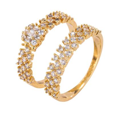 China Durable Available OEM Men And Women Couples Wedding Rings Set 18k Gold Plated Luxury Cubic Zirconia Diamond Ring for sale