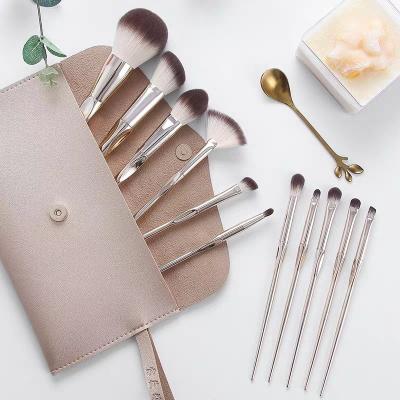 China Angular blush factory wholesale 11 pieces makeup brushes fiber large fan hair powder foundation brush eye shadow makeup set brush for sale