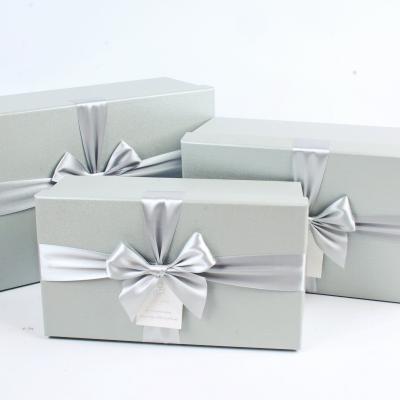 China Packaging Cosmetic Gift Box Logo Color Gift Box Paper Cardboard Customized Box for sale