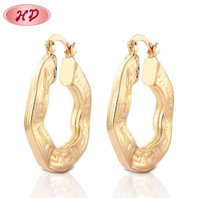 China No Allergic HengDian Fashion JEWELRY 2019 Fashion Design Twisted Big Gold Plated 18K Circle Earrings for sale