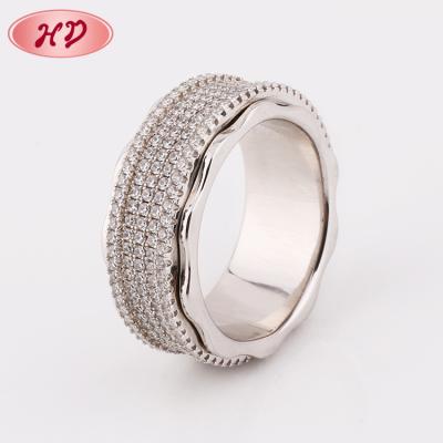 China No Allergic New Design Fashion Ladies White Gold Plated Cubic Zircon Finger Wedding Jewelry Women Ring Jewelry for sale