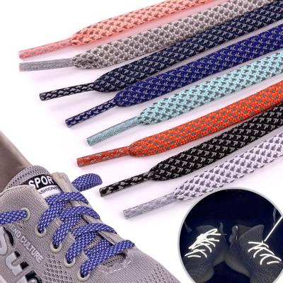 China Whoelace Flat Flat Sporting Laces Custom Reflective Shoe Laces For Night Running Sneakers for sale