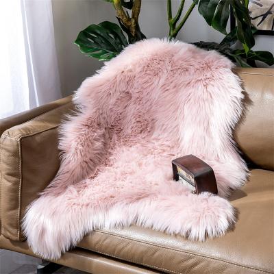 China Hot Selling Home Decor Washable Sofa Faux Fur Mat Soft Bedroom Mat Custom Color Floor Mat Bow Blanket Fur for sale