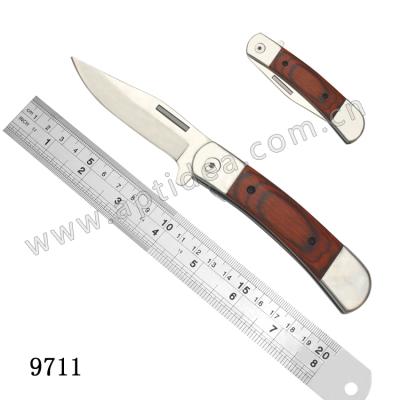 China Camping Knife New Product Practical Folding Knife for sale