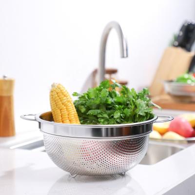 China MD 24cm U shape Colander Washing Basket Kitchen Stainless Steel Colander Rice Washing Strainer Basket for sale