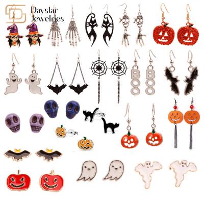 Chine Le crâne drôle d'araignée de diable de Ghost d'horreur faite sur commande en gros de Diy de bijoux de boucles d'oreille de Halloween balancent des boucles d'oreille à vendre