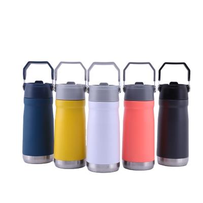 China 650ml PORTABLE 23oz with Custom Hot And Cold Logo 304 Stainless Steel Vacuum Flask Water Bottles for sale