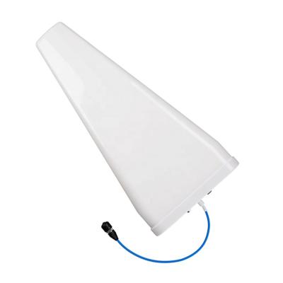 China Outdoor rf 5G lpda 698-4000MHz female directional Yagi antenna 8/11dBi signal N Yagi antena 5g OY-0740-V11-N1i for sale