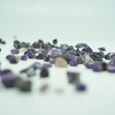 China China Natural Small Tumbled Pieces Loose Amethyst Stones Smooth Purple Amethyst Gravel Bits for sale