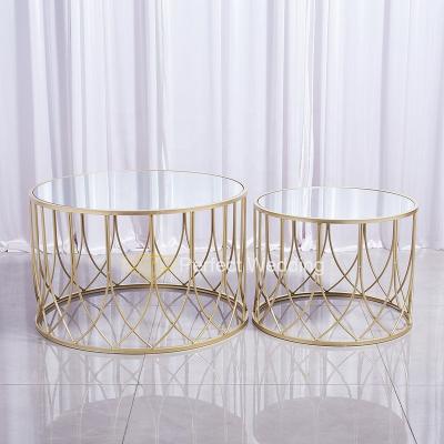 China Wholesale Popular Wedding Decroation Gold Metal Iron Mirrored Round Decoration Wedding Base Table For Cake for sale