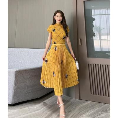 China QUICK-DRY Miyake pleated 2023 newcomer two-piece shape temperament women suit pleated skirt 2-piece suit for sale