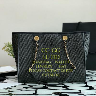 China Hot Selling GENUINE LEATHER Luxury Velvet Quilted Handbags Women Cross - Body Chain Purse & Purse for sale