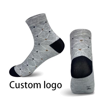 China Wholesale QUICK DRY cotton men's sock manufacturer Athletic Trainer anti slip logo sports socks custom 100% football for sale