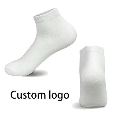 China OEM Fashionable 100% Cotton QUICK DRY Ankle Men Sport Sock Custom Logo White Basketball Socks for sale