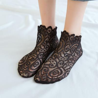 China New collections QUICK DRY accept casual design custom women's logo lace no show boat women non-slip invisible socks for sale