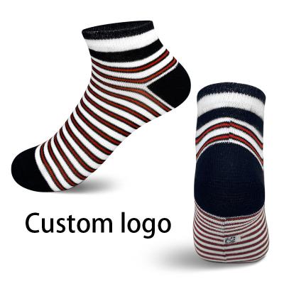 China High Cost Performance QUICK DRY Top Quality Waterproof Black White Crew Dress Socks Unisex Custom Made Grip Socks for sale